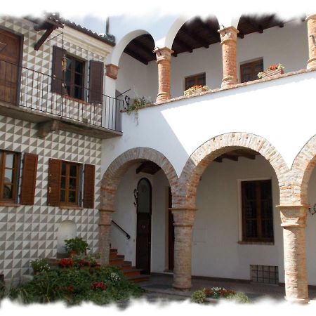 “La Loggia” Apartment Casale Monferrato Buitenkant foto